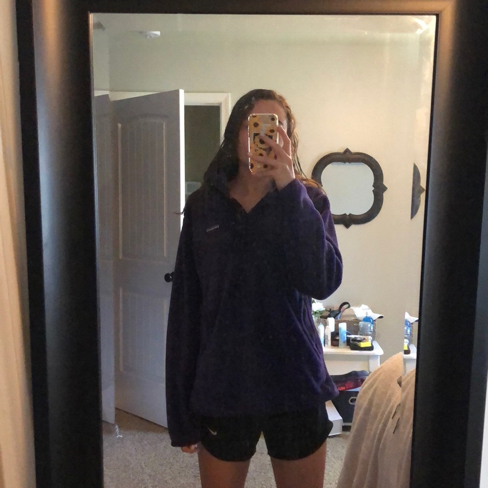 Super cute and comfy Patagonia pullover